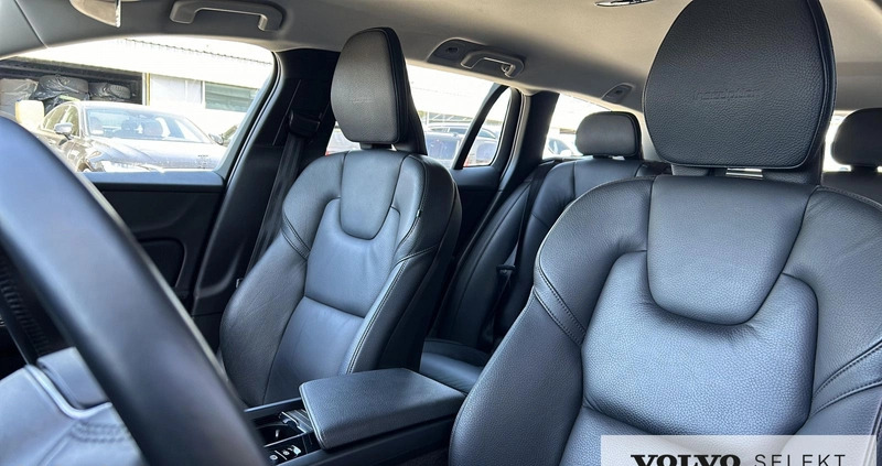 Volvo V60 cena 136900 przebieg: 100871, rok produkcji 2020 z Suwałki małe 254